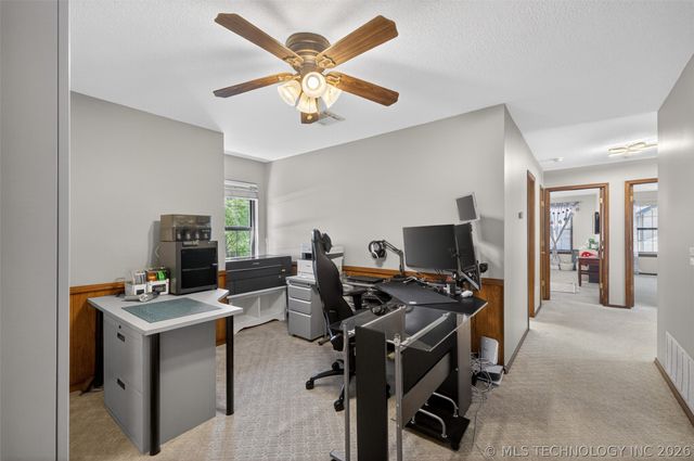 10612 E 100th Place S, Tulsa, OK 74133