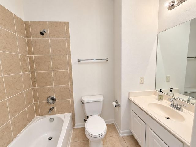 6327 Green Shoals Lane, Houston, TX 77066