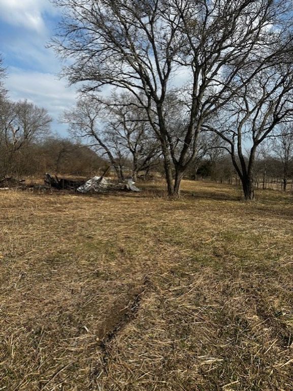 320 E Ford Street, Bells, TX 75414