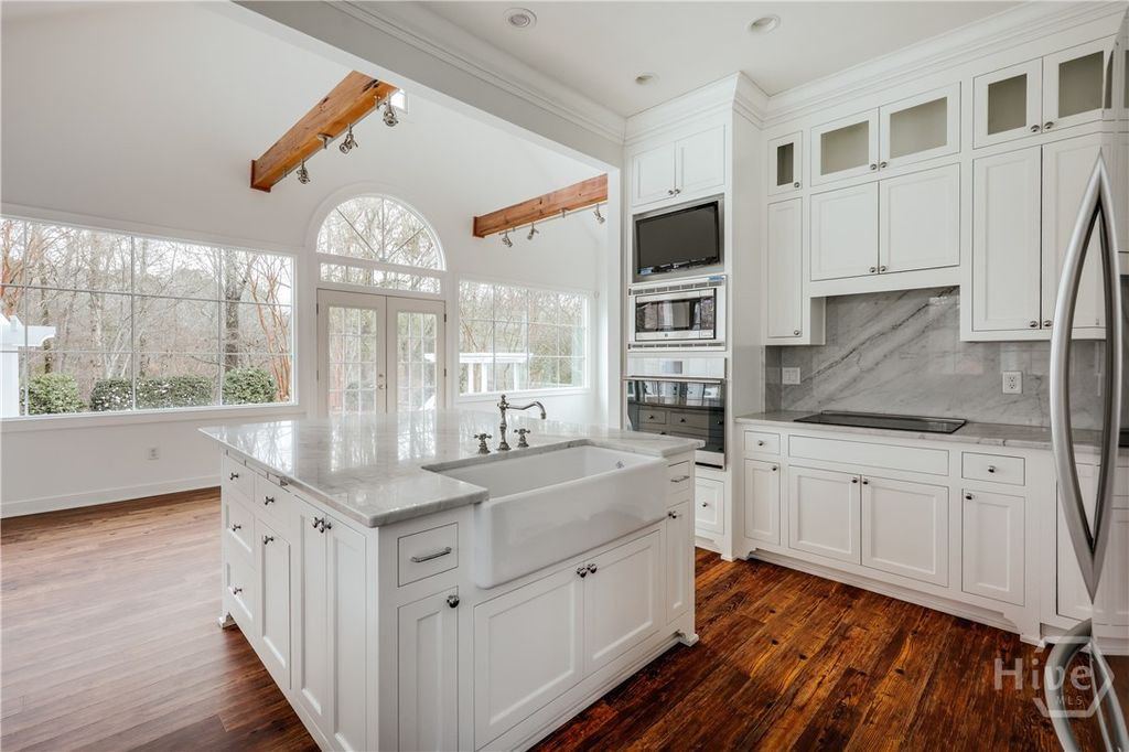 Image 11 of property listing at 108 Chickadee Court, Athens, GA 30605