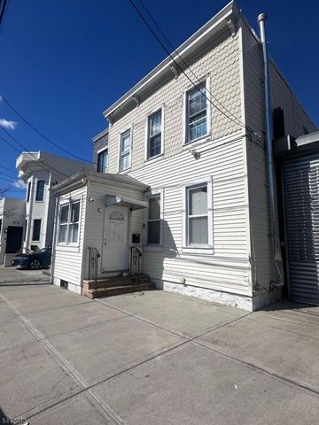 6115 Buchanan Pl 2, West New York Town, NJ 07093