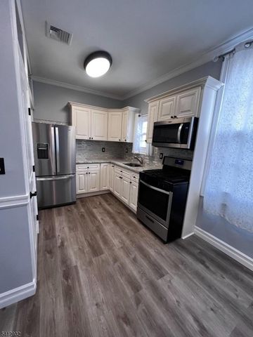 6115 Buchanan Pl 2, West New York Town, NJ 07093