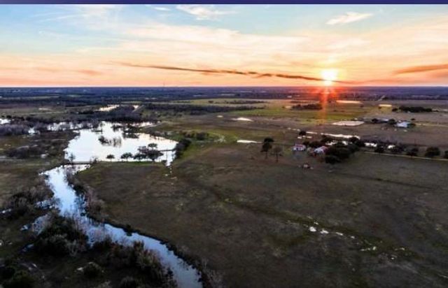 36067 Repka Road, Waller, TX 77484