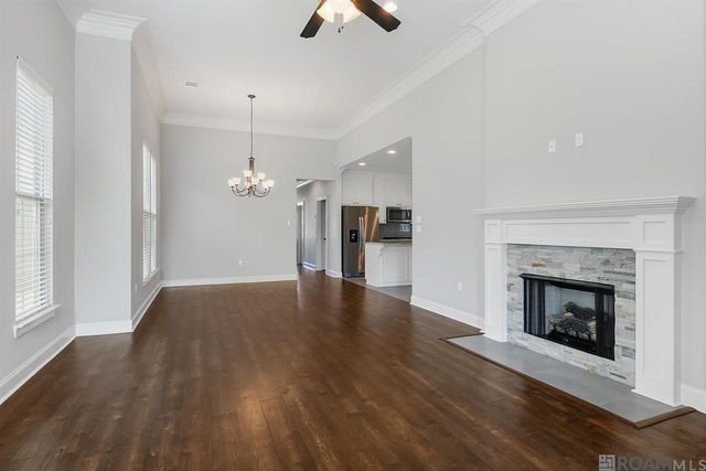 2619 Cresthaven Ave, Baton Rouge, LA 70810