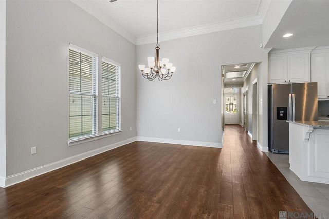 2619 Cresthaven Ave, Baton Rouge, LA 70810