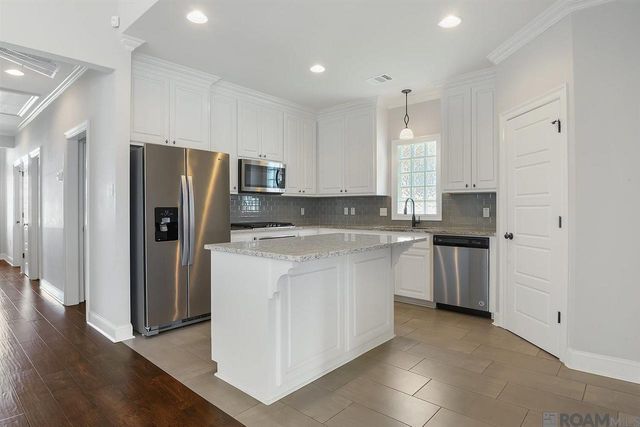 2619 Cresthaven Ave, Baton Rouge, LA 70810