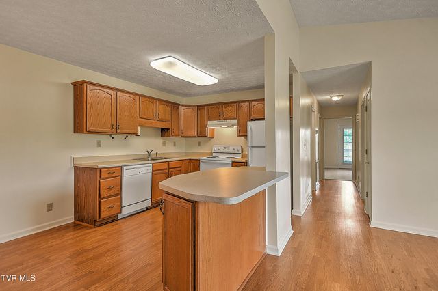 921 Cornerstone Court 921, Kingsport, TN 37660