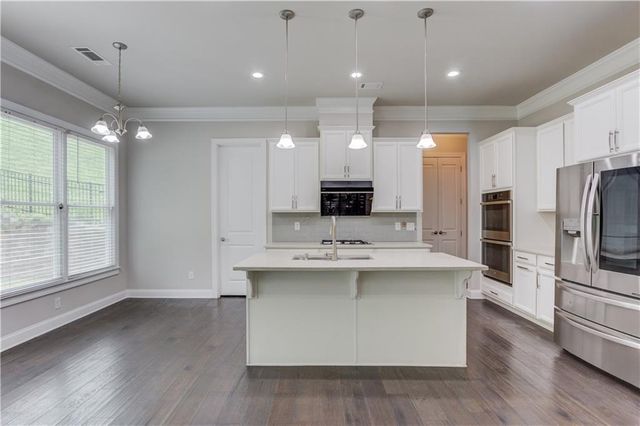 3942 Suwanee Green Parkway, Suwanee, GA 30024