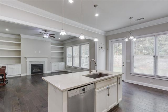3942 Suwanee Green Parkway, Suwanee, GA 30024