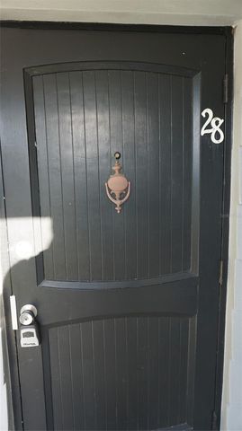 6266 1ST AVENUE S 28, St Petersburg, FL 33707