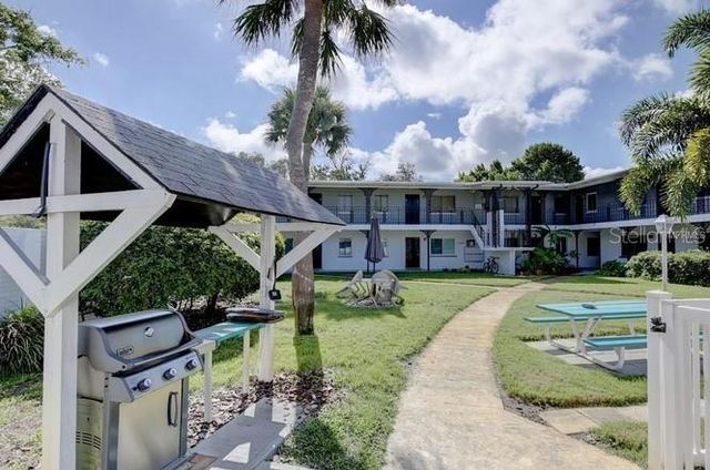 6266 1ST AVENUE S 28, St Petersburg, FL 33707