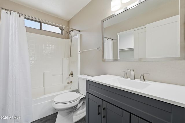 2003 E MARIPOSA GRANDE Avenue, Phoenix, AZ 85024