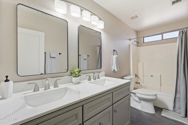 2003 E MARIPOSA GRANDE Avenue, Phoenix, AZ 85024