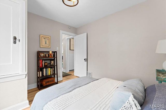 126 Collinsville Avenue, Collinsville, IL 62234