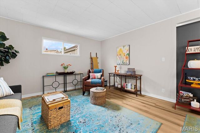 126 Collinsville Avenue, Collinsville, IL 62234