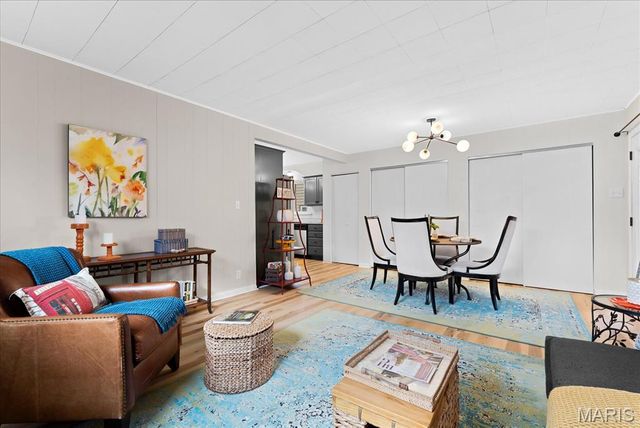 126 Collinsville Avenue, Collinsville, IL 62234