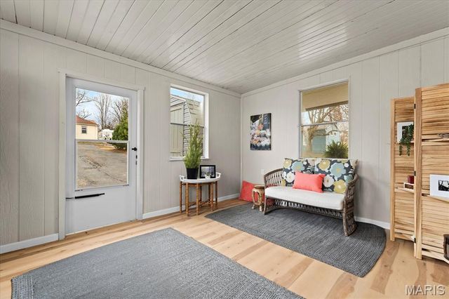 126 Collinsville Avenue, Collinsville, IL 62234