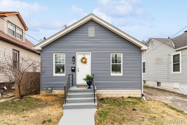 126 Collinsville Avenue, Collinsville, IL 62234