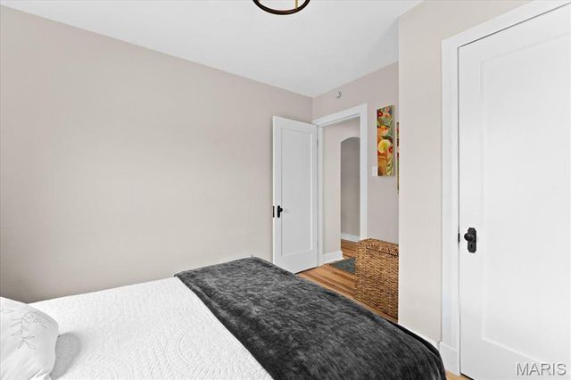 126 Collinsville Avenue, Collinsville, IL 62234