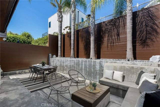 1245 8th Street, Hermosa Beach, CA 90254