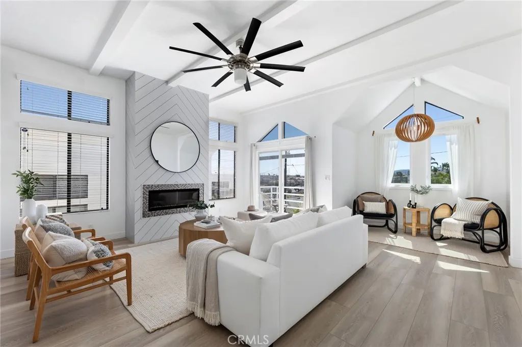 1245 8th Street, Hermosa Beach, CA 90254
