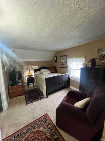 161 S JACKSON Street, Andrews, IN 46702