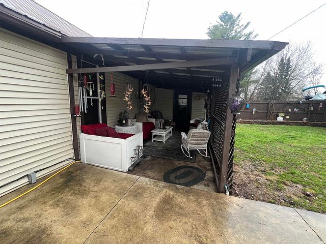 161 S JACKSON Street, Andrews, IN 46702