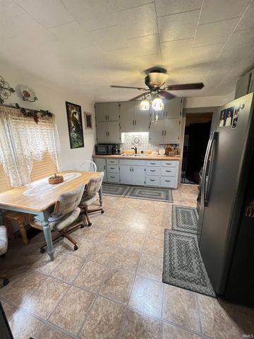 161 S JACKSON Street, Andrews, IN 46702