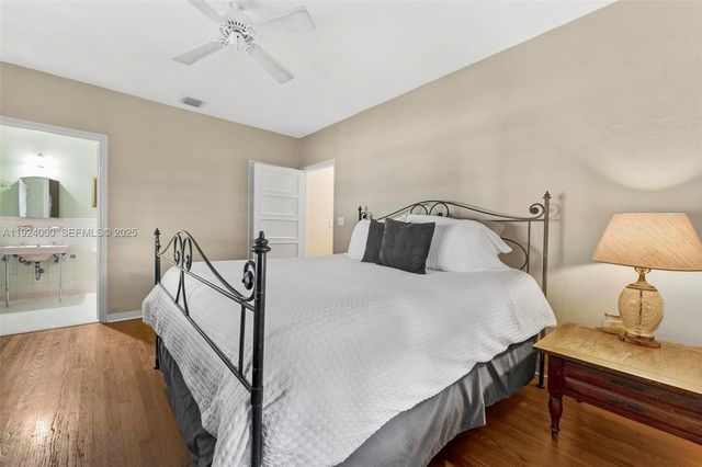 492 NE 55th St, Miami, FL 33137