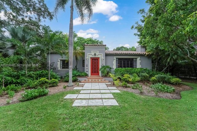 492 NE 55th St, Miami, FL 33137