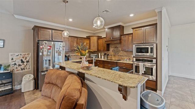 3083 E Royal Drive, Fayetteville, AR 72701