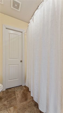 3083 E Royal Drive, Fayetteville, AR 72701