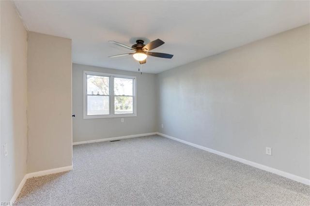 1605 Rolfe PL, Newport News, VA 23607