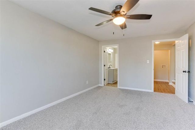 1605 Rolfe PL, Newport News, VA 23607