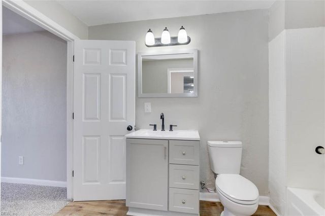 1605 Rolfe PL, Newport News, VA 23607