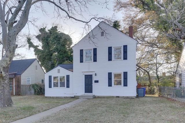 1605 Rolfe PL, Newport News, VA 23607