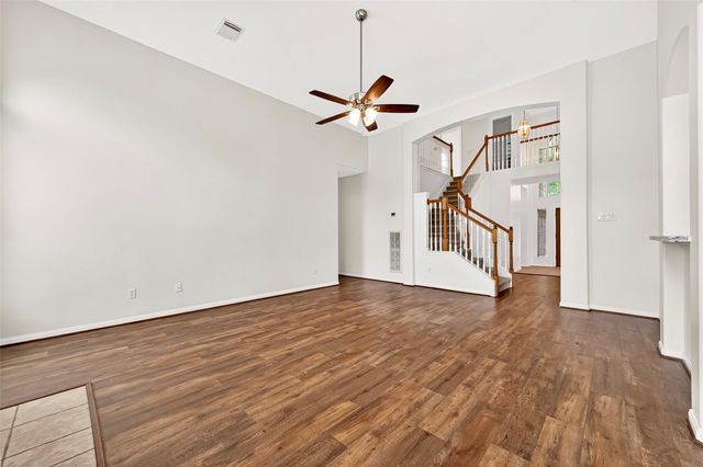 3823 Aerial Brook Trail, Fresno, TX 77545