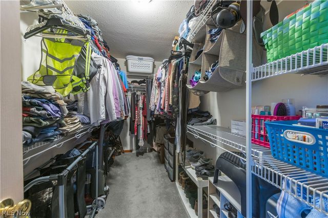 44565 Stang Road, Elyria, OH 44035