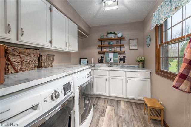 44565 Stang Road, Elyria, OH 44035