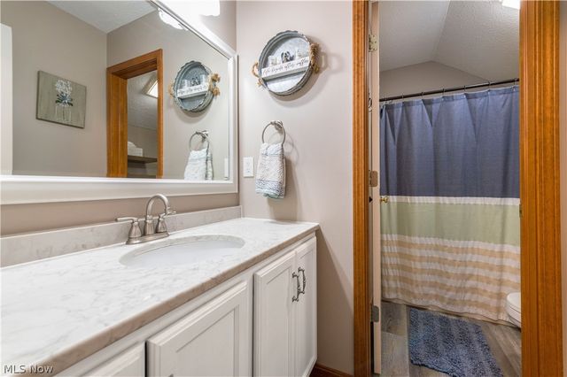 44565 Stang Road, Elyria, OH 44035