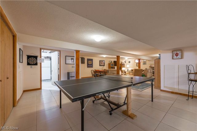 44565 Stang Road, Elyria, OH 44035