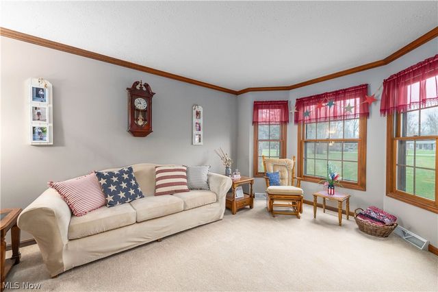 44565 Stang Road, Elyria, OH 44035