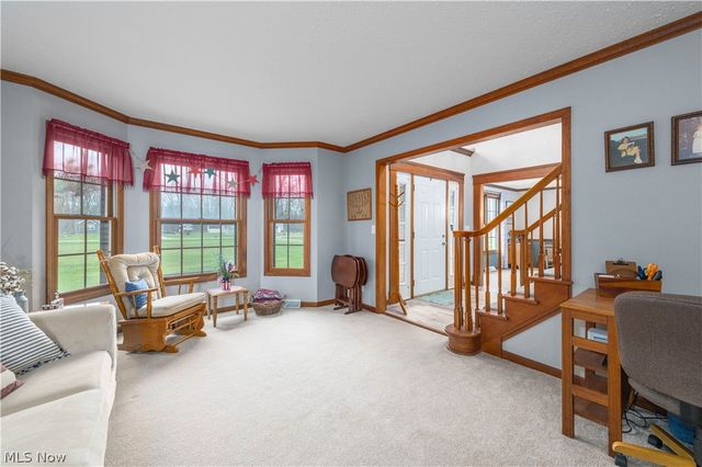 44565 Stang Road, Elyria, OH 44035