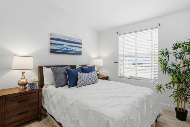 558 Manhattan Place, San Jose, CA 95136