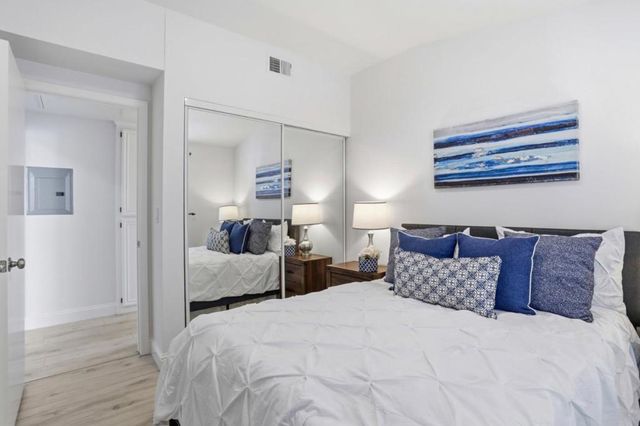 558 Manhattan Place, San Jose, CA 95136