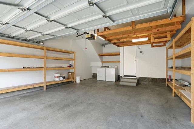 558 Manhattan Place, San Jose, CA 95136