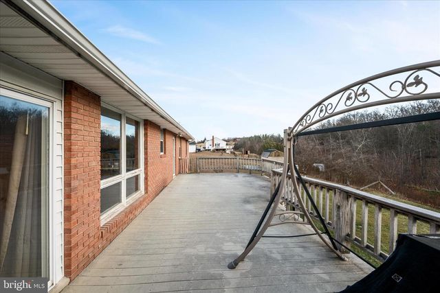 1365 E BLOOMERY PIKE, Bloomery, WV 26817