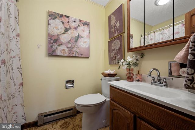 1365 E BLOOMERY PIKE, Bloomery, WV 26817