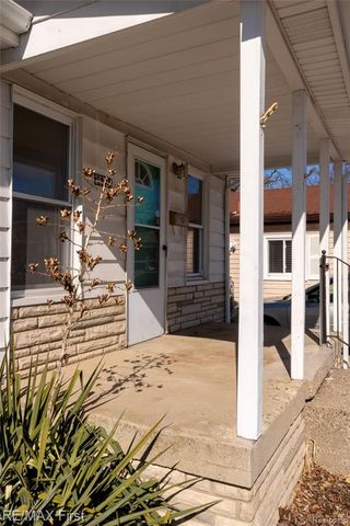 26721 Barrington Street, Madison Heights, MI 48071