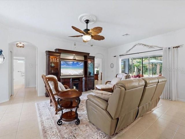 2816 SUNCOAST LAKES BOULEVARD, Port Charlotte, FL 33980